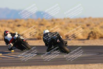 media/Dec-07-2024-CVMA (Sat) [[21c5f1ef85]]/Race 13-Amateur Supersport Middleweight/